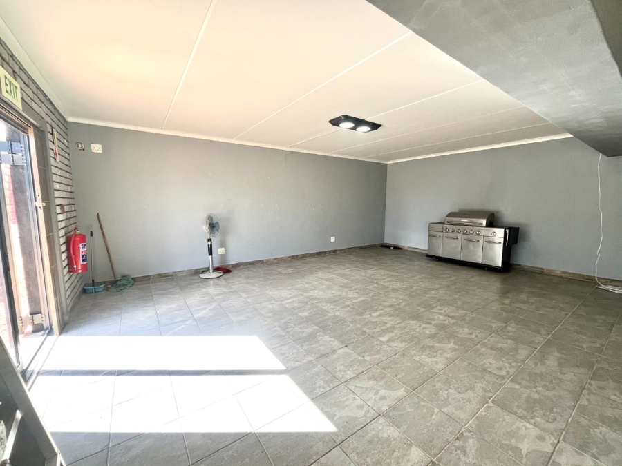 4 Bedroom Property for Sale in Fisherhaven Western Cape